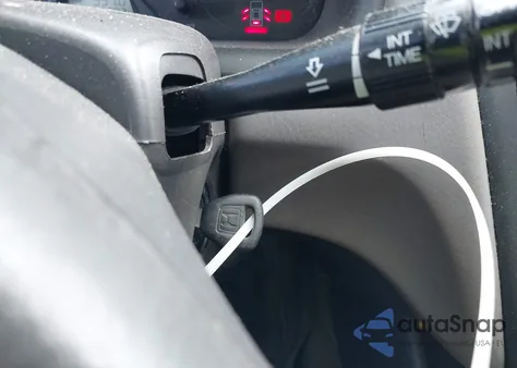 2002 Honda Accord 2.3 Lx из США, поврежденный, VIN 1HGCG56412A152321